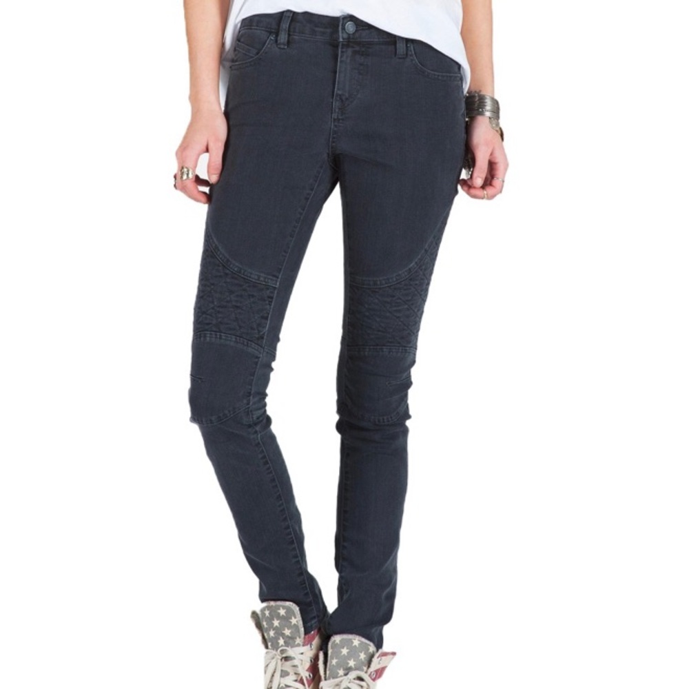 Volcom “Super Stoned Skinny” dark gray moto jeans